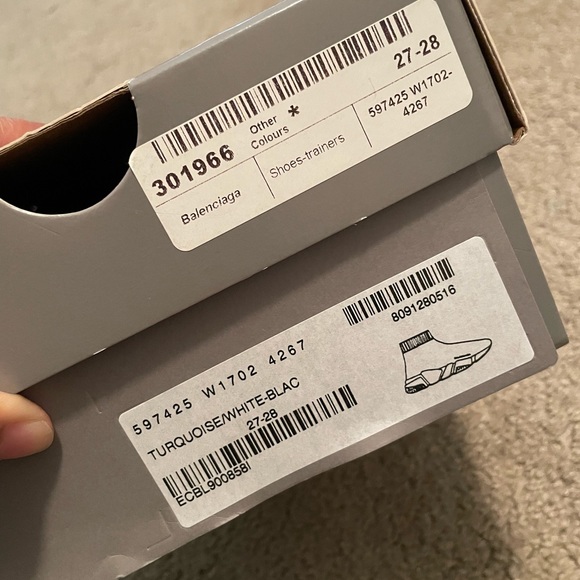 Kids balenciaga size 27/28 - Picture 5 of 5